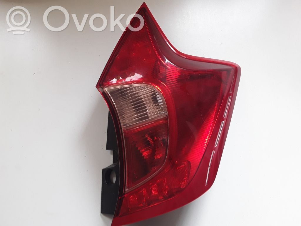 Nissan Note (E12) Lampa tylna 