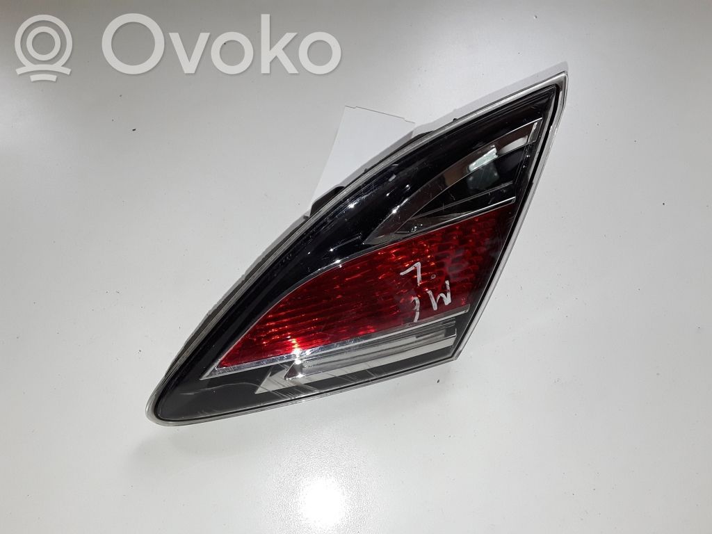 Mazda 6 Tailgate rear/tail lights 
