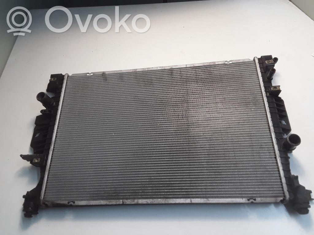 Ford Galaxy Jäähdyttimen lauhdutin 