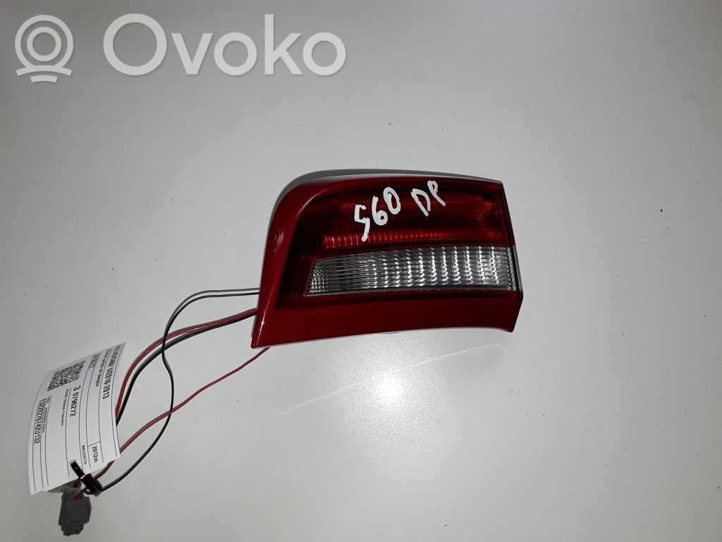 Volvo S60 Aizmugurējais lukturis pārsegā 