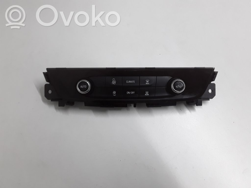 Opel Insignia B Air conditioner control unit module 