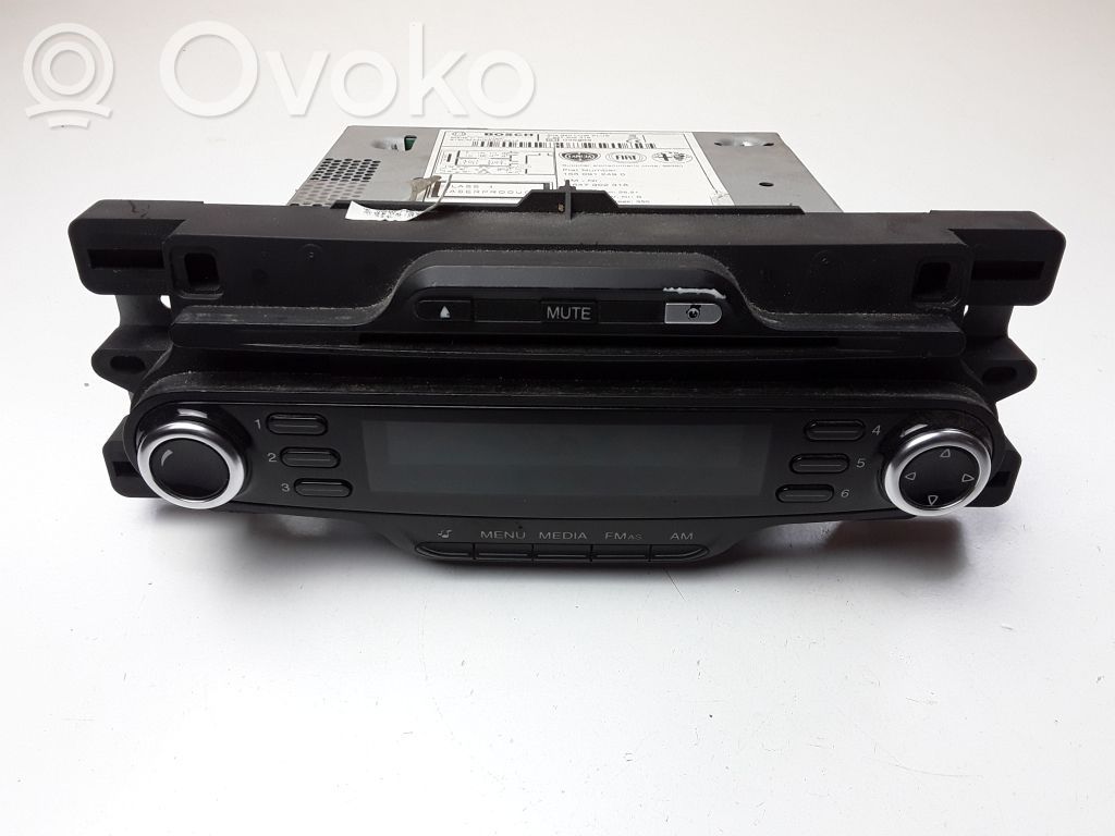 Panel / Radioodtwarzacz CD/DVD/GPS   1560912490