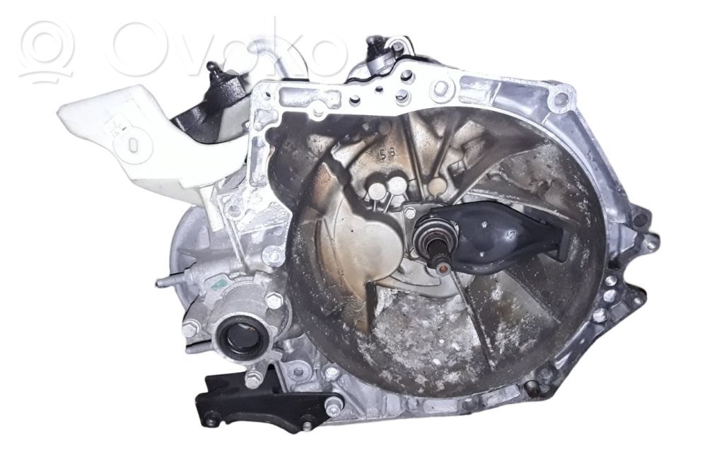 Opel Crossland X Manual 6 speed gearbox 