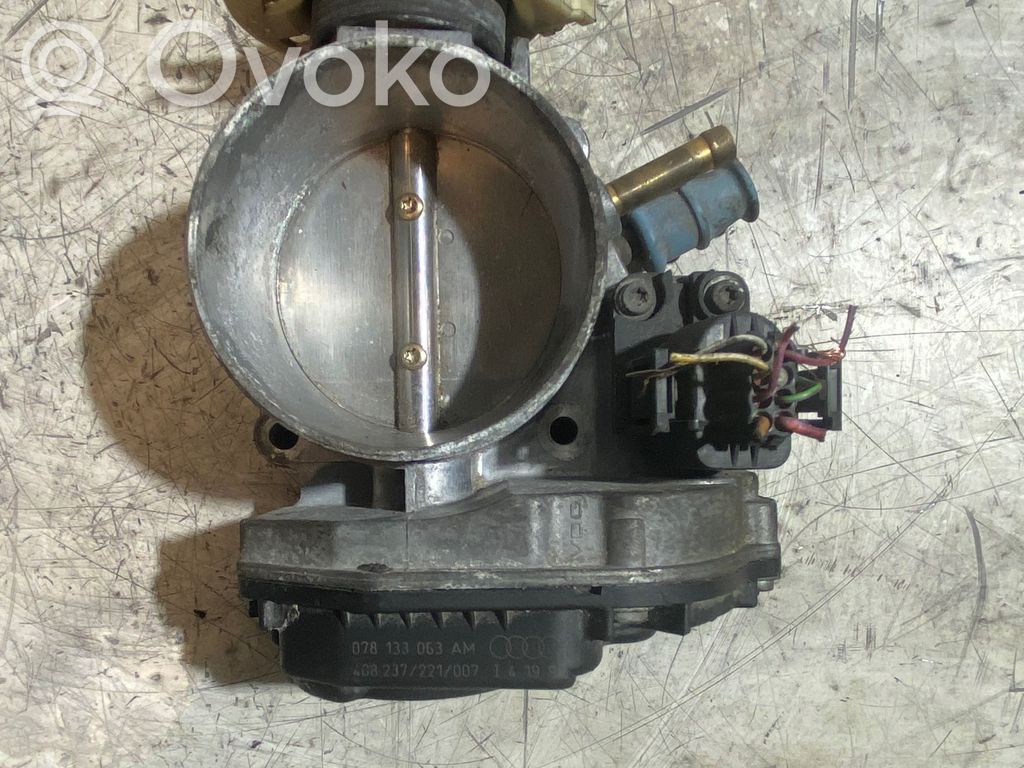 Audi A6 S6 C5 4B Valvola a farfalla 