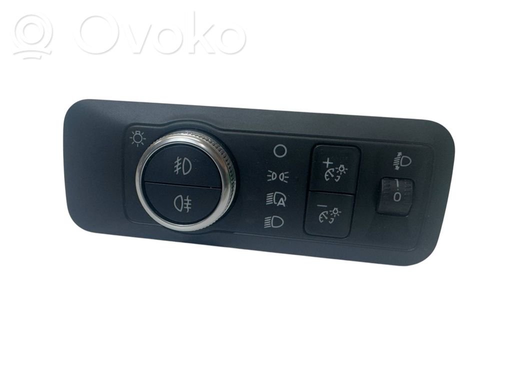 Ford Kuga III Light switch 
