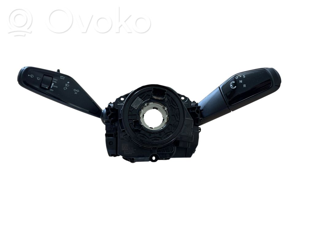 Volkswagen Tiguan Wiper turn signal indicator stalk/switch 