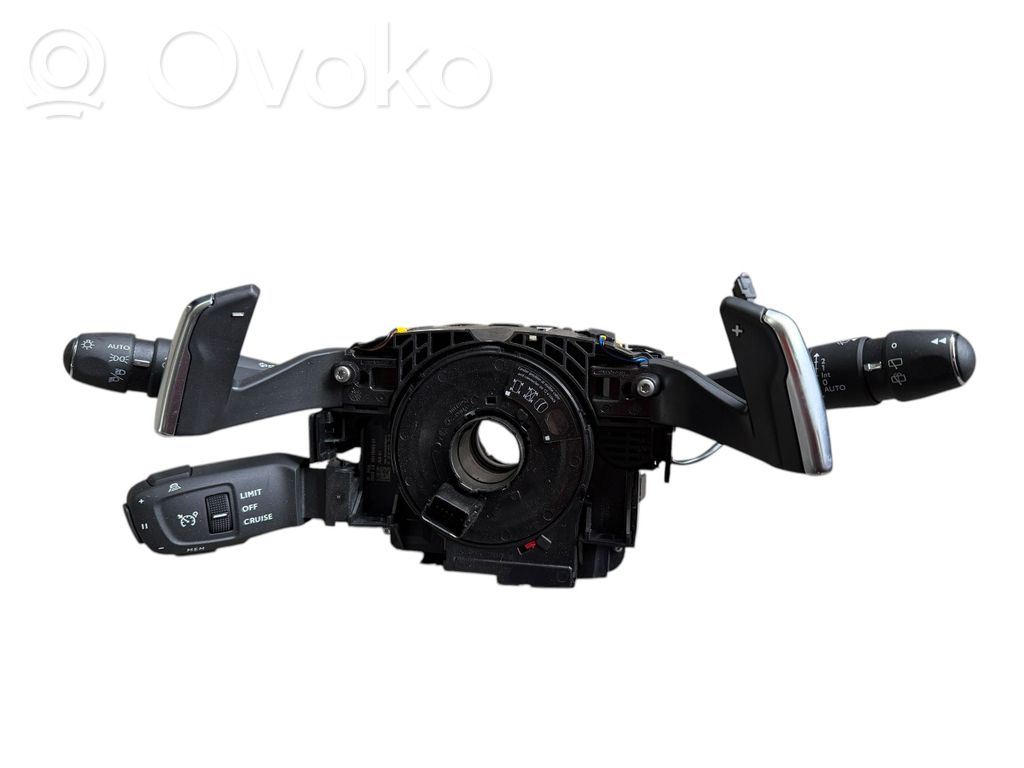 Peugeot 5008 II Interruptor/palanca de limpiador de luz de giro 