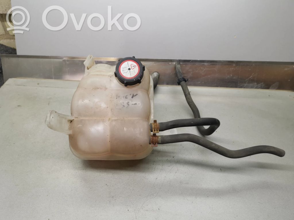 Aušinimo skysčio išsiplėtimo bakelis   YC158A080AE