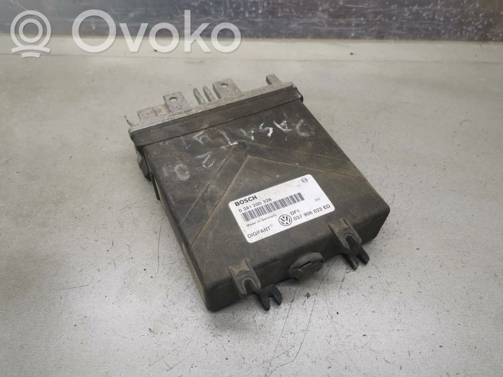 Volkswagen PASSAT B3 Engine control unit/module 