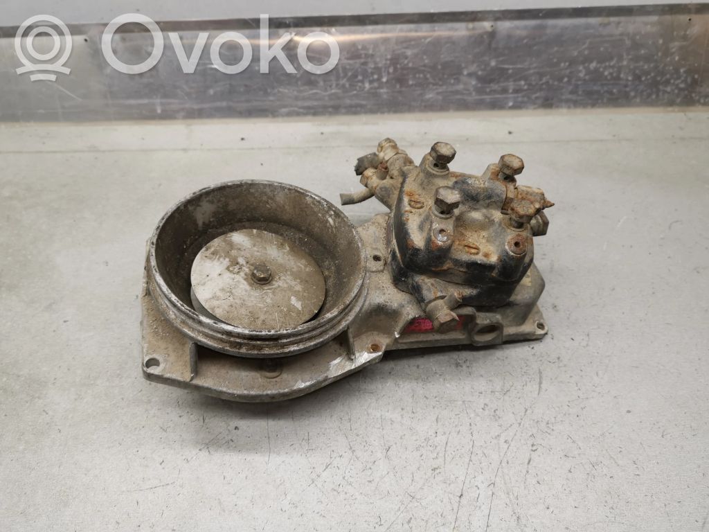 Volkswagen Golf I Fuel splitter 