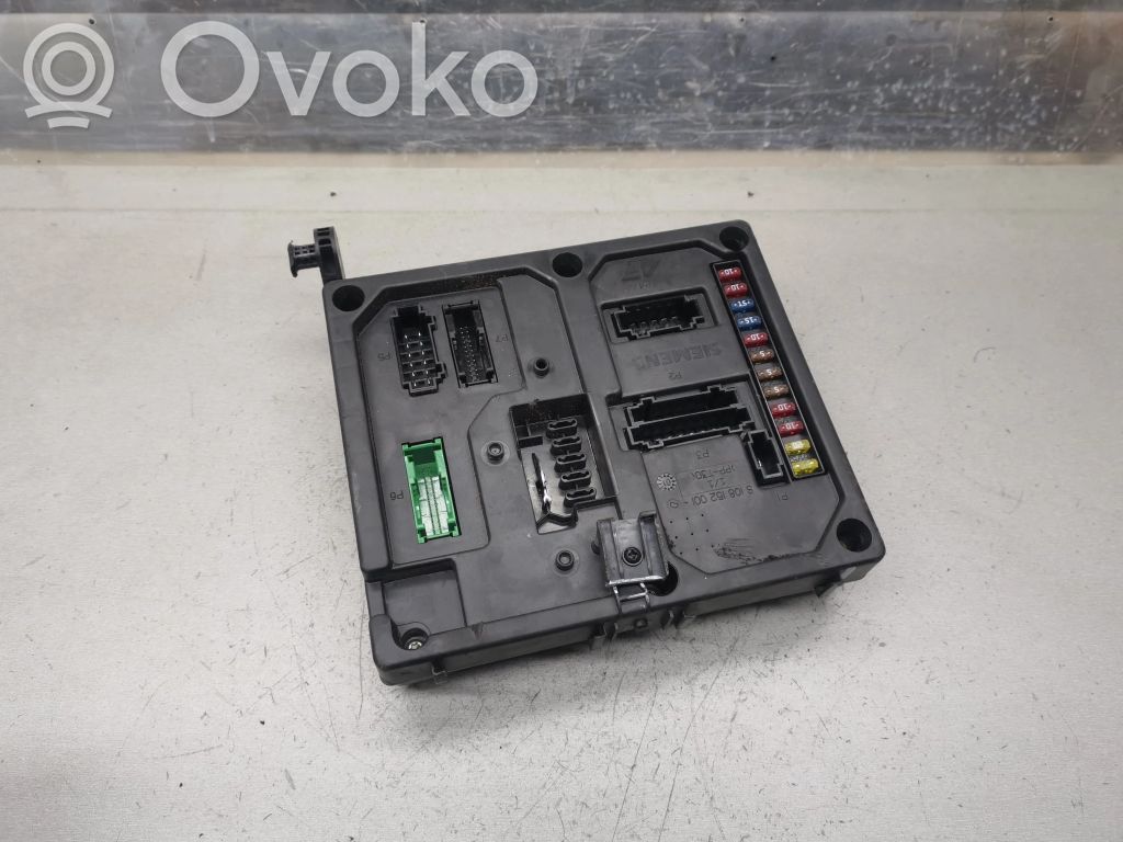 Volkswagen Sharan Fuse module 
