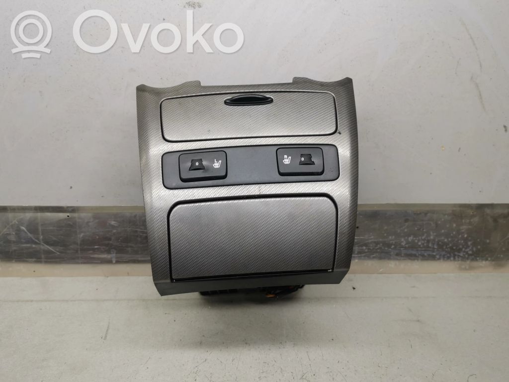 Cenicero del coche   2G84550000