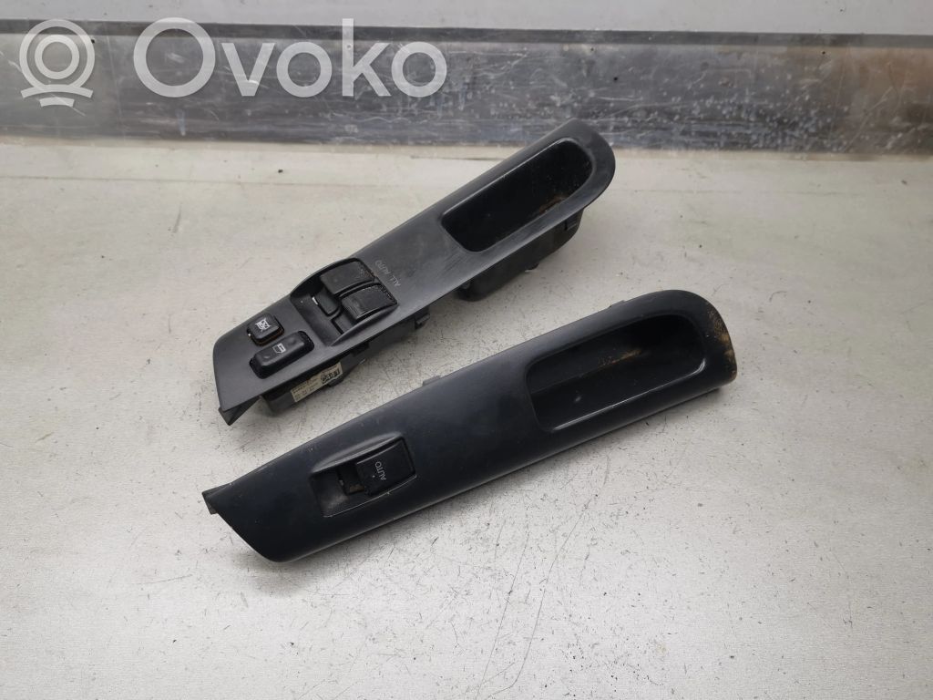Electric window control switch   8480202281,8480102371