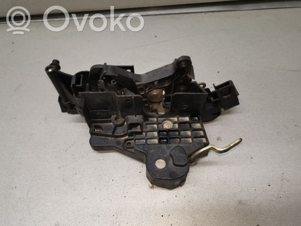 Etuoven lukko