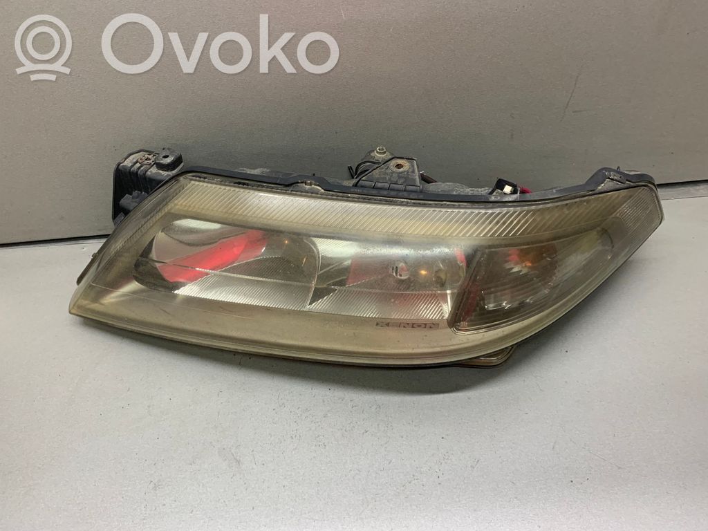 Renault Laguna II Headlight/headlamp 