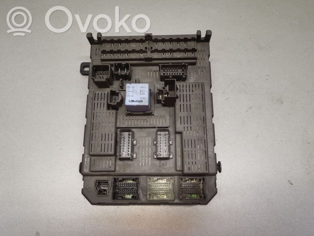 Citroen C5 Comfort/convenience module 