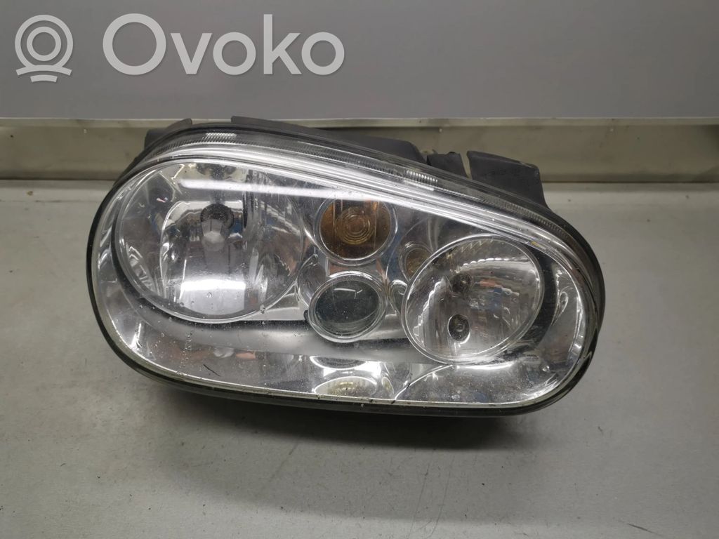 Volkswagen Golf IV Headlight/headlamp 