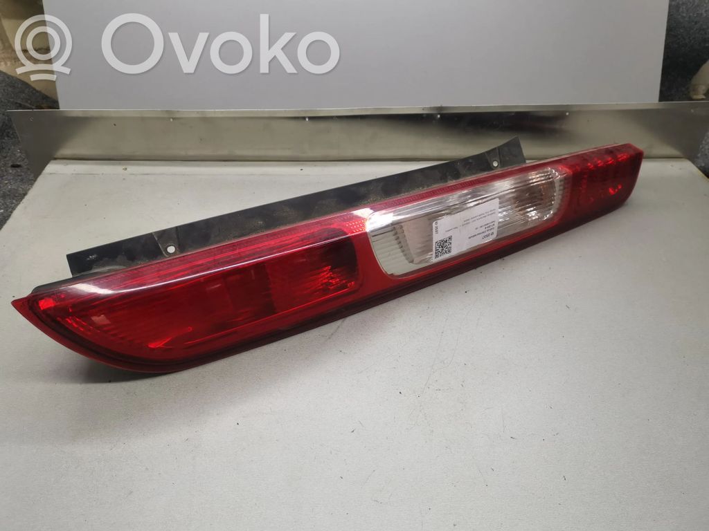 Luz trasera/de freno   4M5113404A