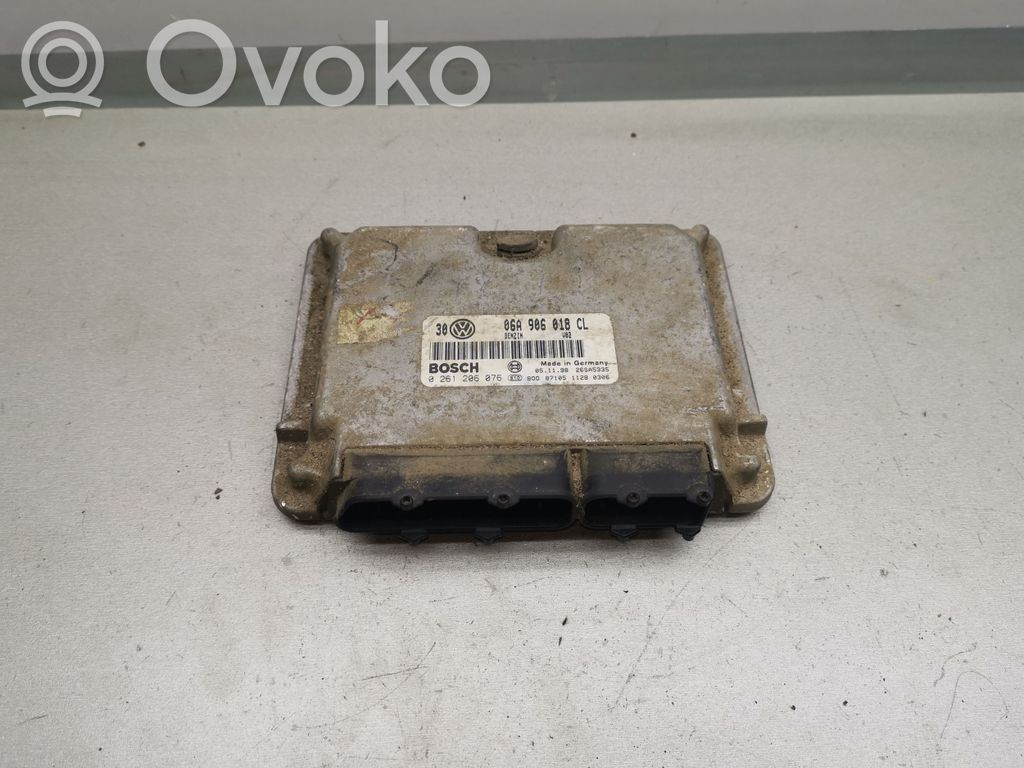 Engine control unit/module   06A906018CL,0261206076