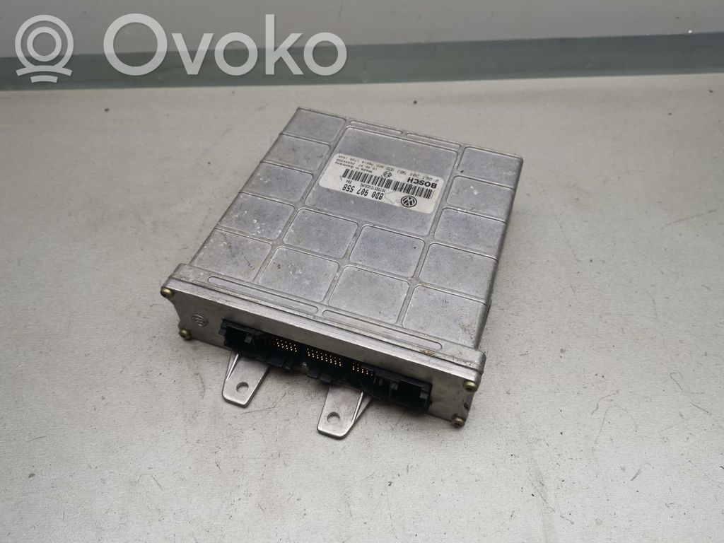 Volkswagen PASSAT B5 Engine control unit/module 