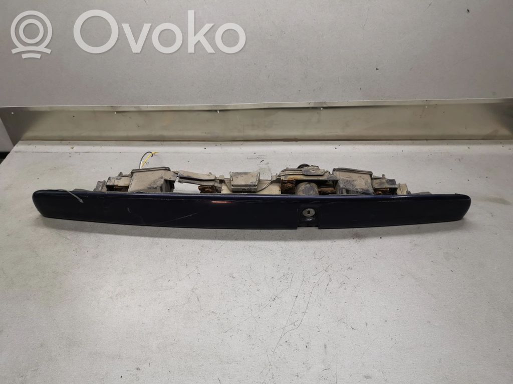 Volvo S70  V70  V70 XC Éclairage de plaque d'immatriculation 