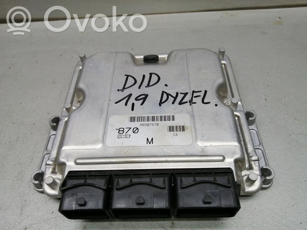 Engine control unit/module   MR507870,0281010437,8200065997