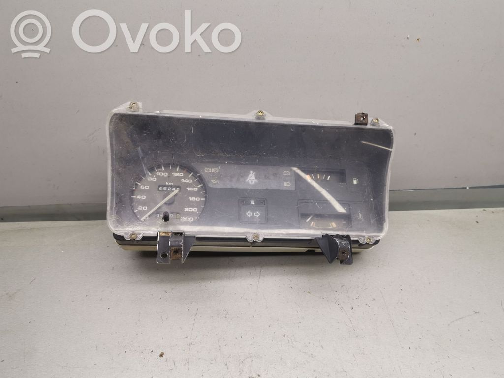 Speedometer (instrument cluster)   83BB10841AC