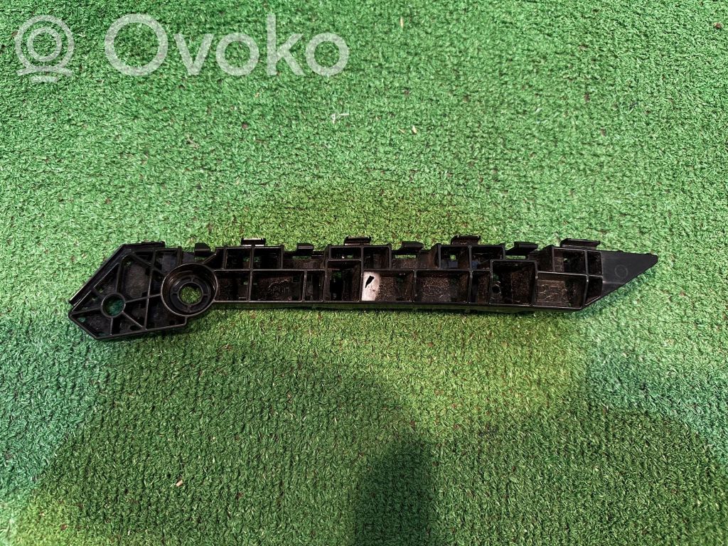 Subaru Outback (BS) Front bumper mounting bracket 
