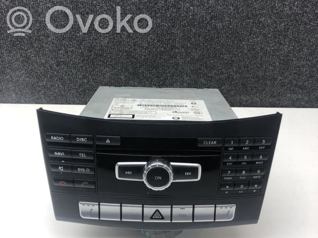 Mercedes-Benz E W212 Panel / Radioodtwarzacz CD/DVD/GPS 