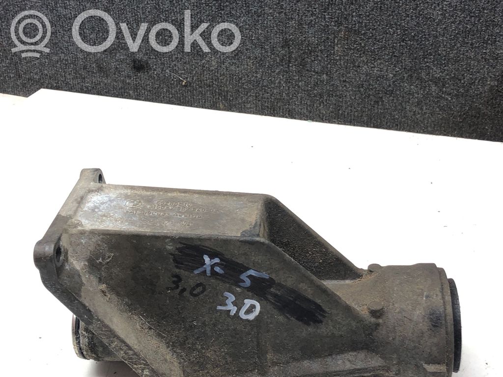 BMW X5 E70 Engine mounting bracket 