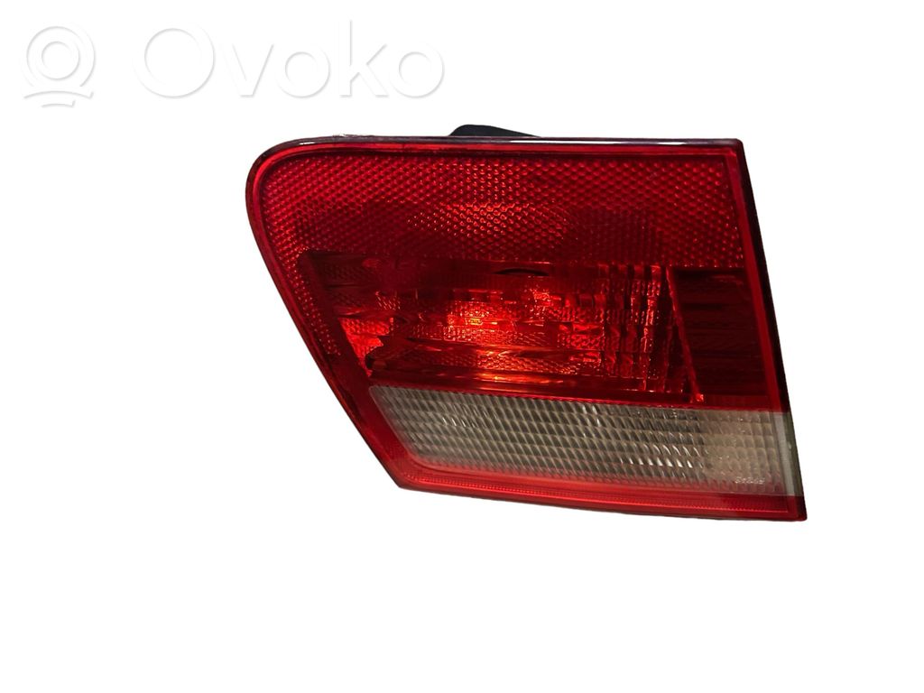 Tailgate rear/tail lights   8374809