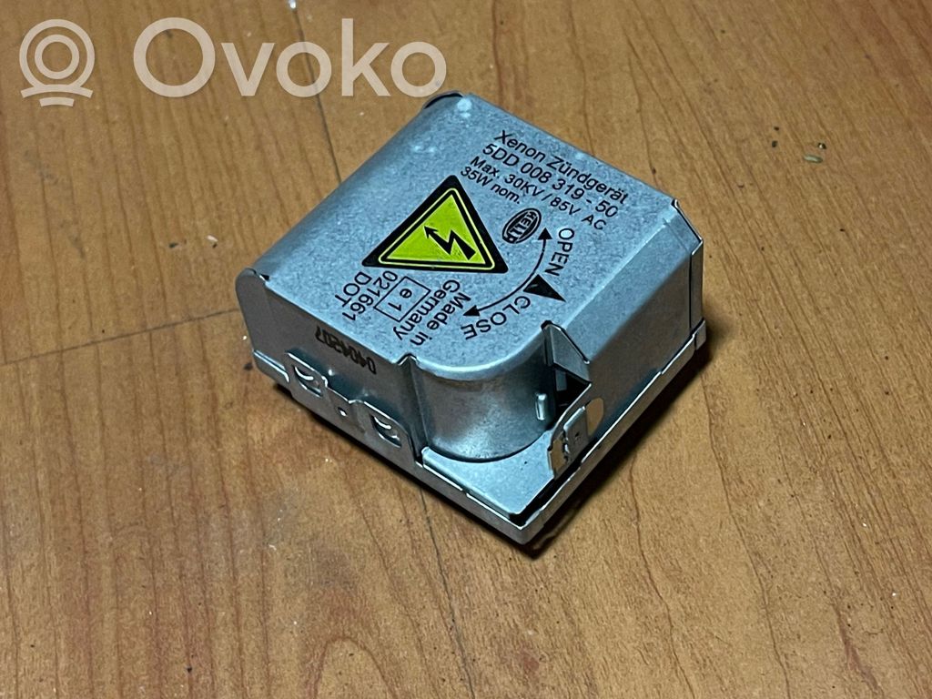 Lastre de faros xenón   6907489,021661,5DD15871100