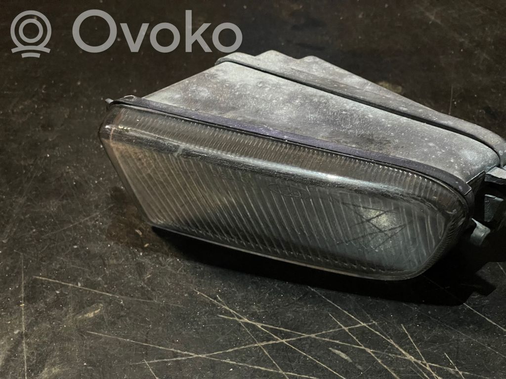 BMW 5 E39 Etusumuvalo 