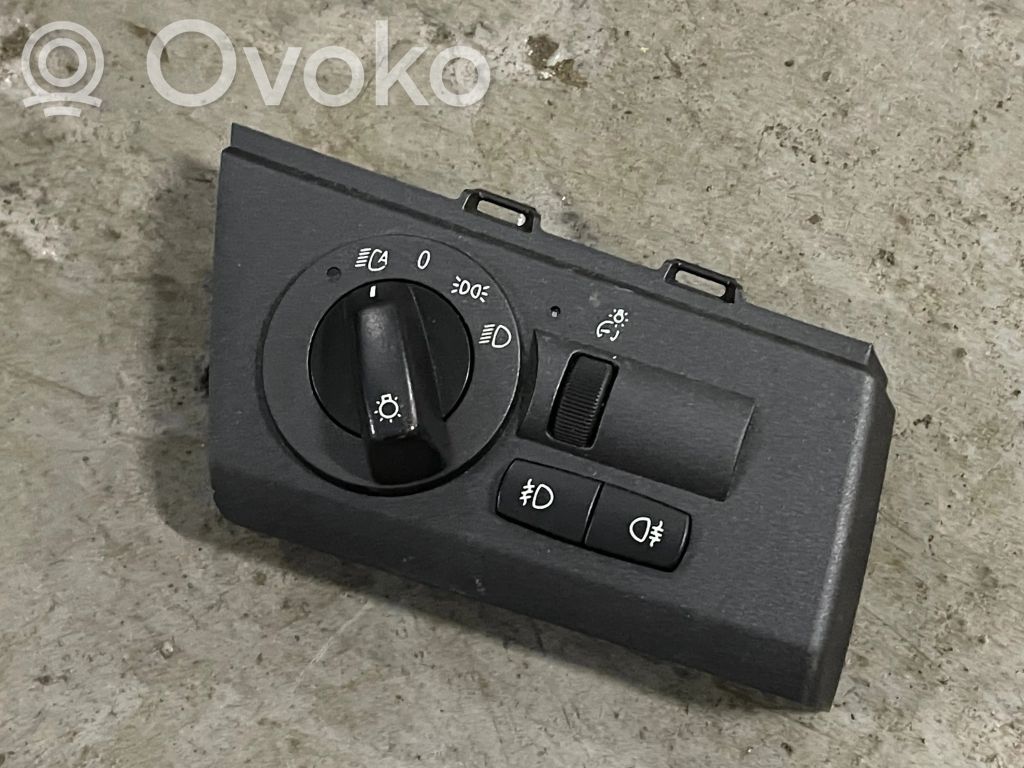 Light switch   3405707,003397,531096834