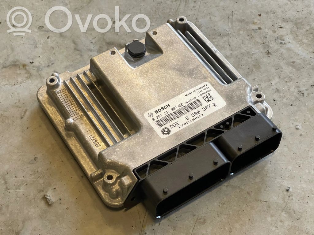 BMW X1 E84 Engine control unit/module 