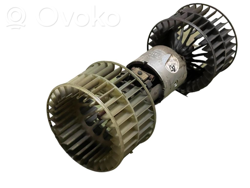 BMW 3 E30 Mazā radiatora ventilators 
