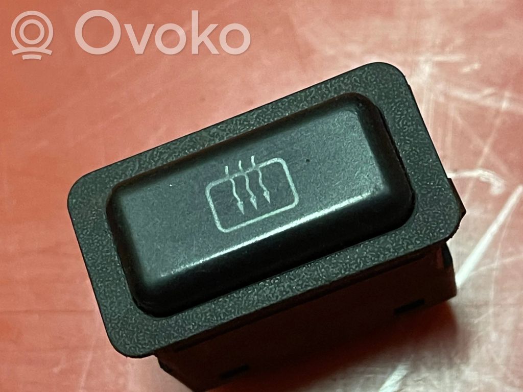 Sēdekļu apsildes slēdzis   1375518,S304M3