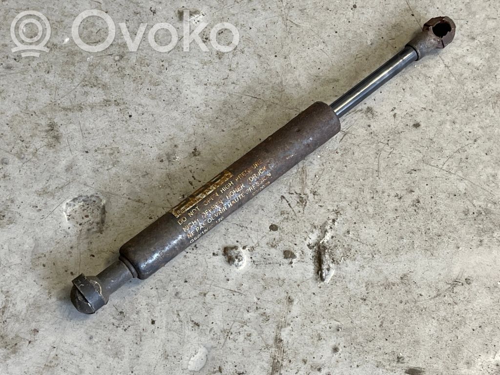 BMW Z3 E36 Tailgate/trunk/boot hinge 