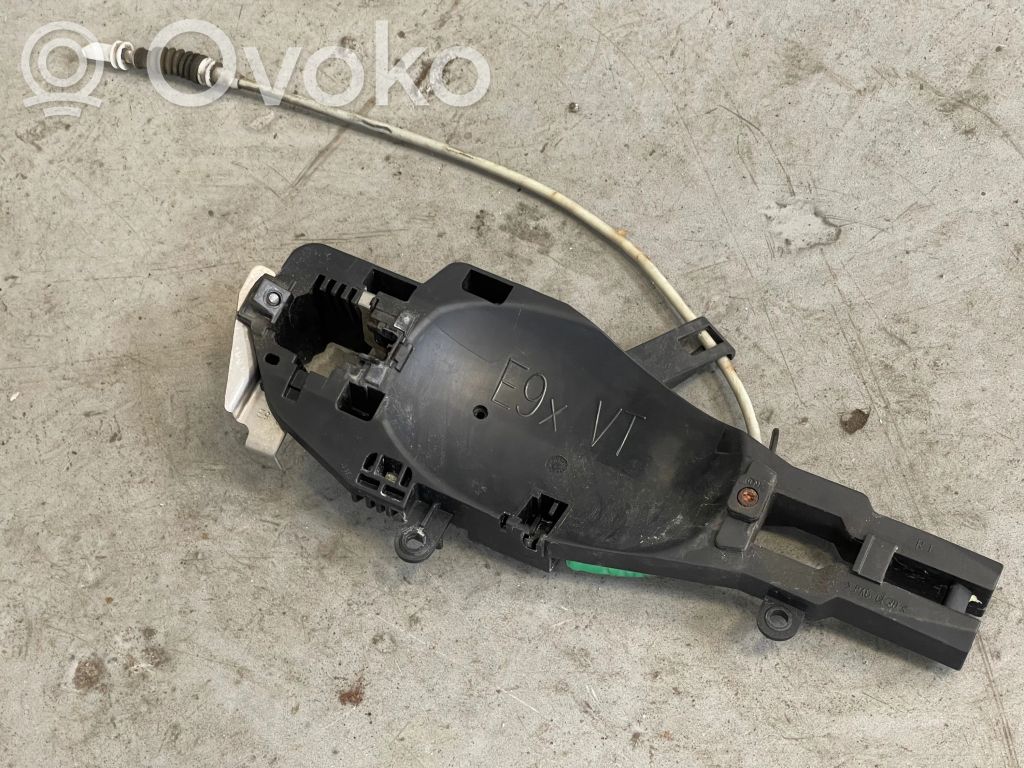 BMW 3 E92 E93 Front door exterior handle/bracket 
