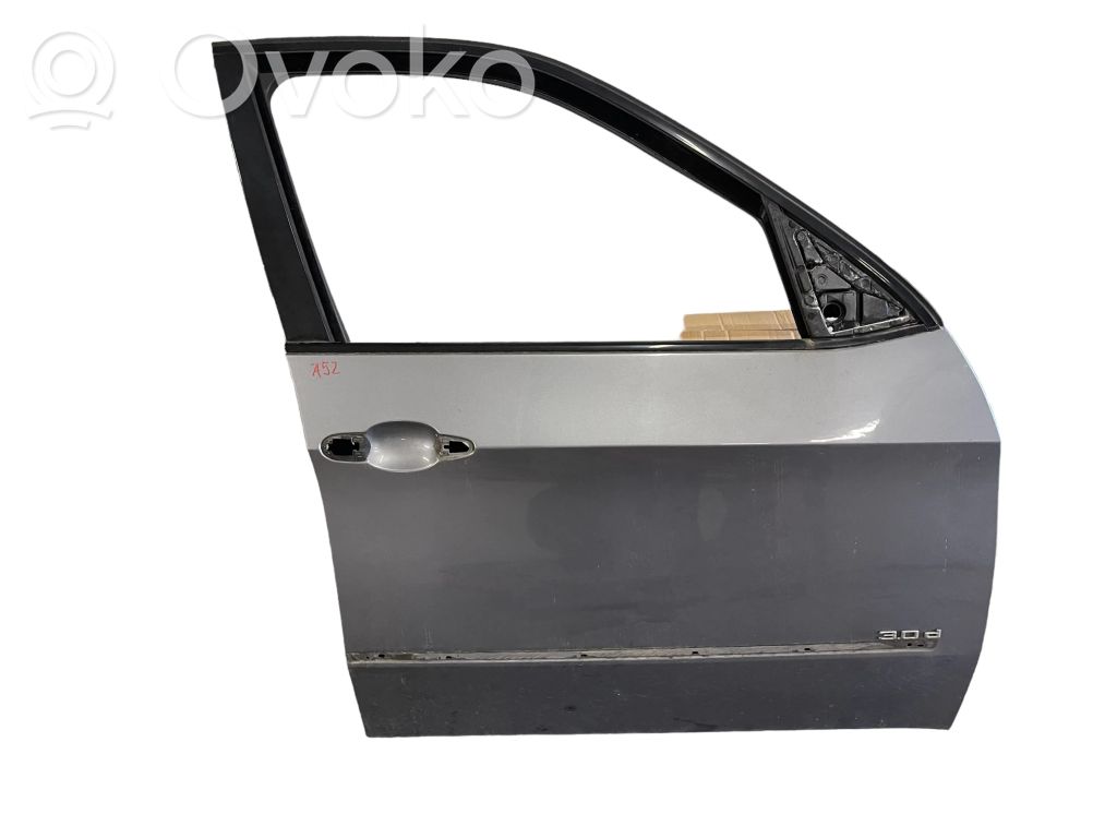 Priekinės durys   7211424