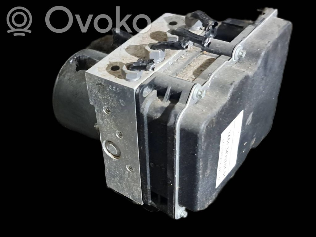BMW X3 E83 ABS Pump 