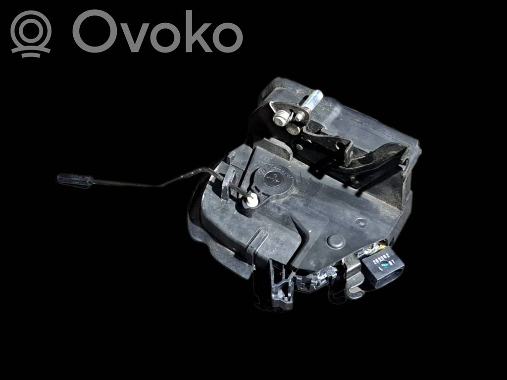 BMW 3 E46 Etuoven lukko 