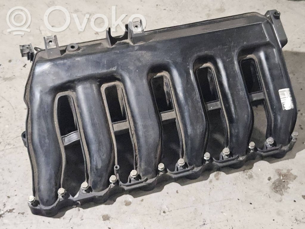 Kolektor ssący   7790700