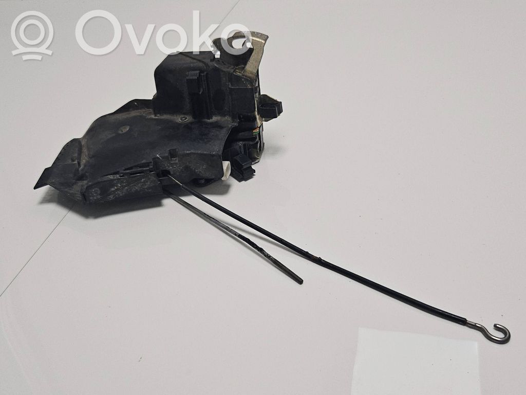 BMW 7 E38 Front door lock 