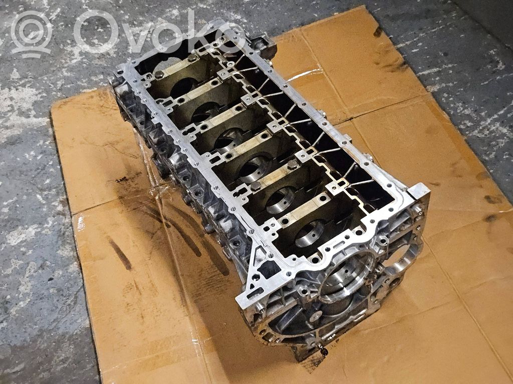 BMW 5 GT F07 Engine block 