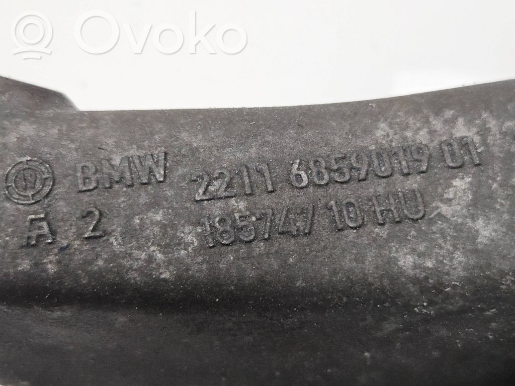 Łapa / Mocowanie silnika   6859019