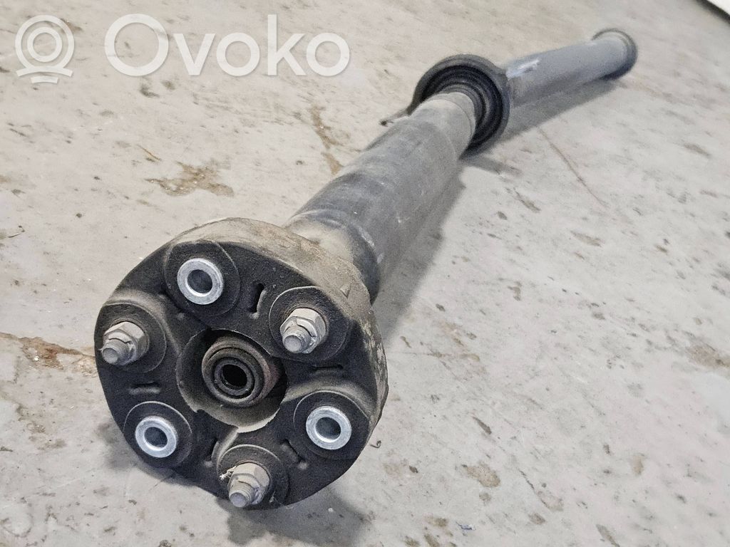 BMW 3 E92 E93 Kardanas komplekte 