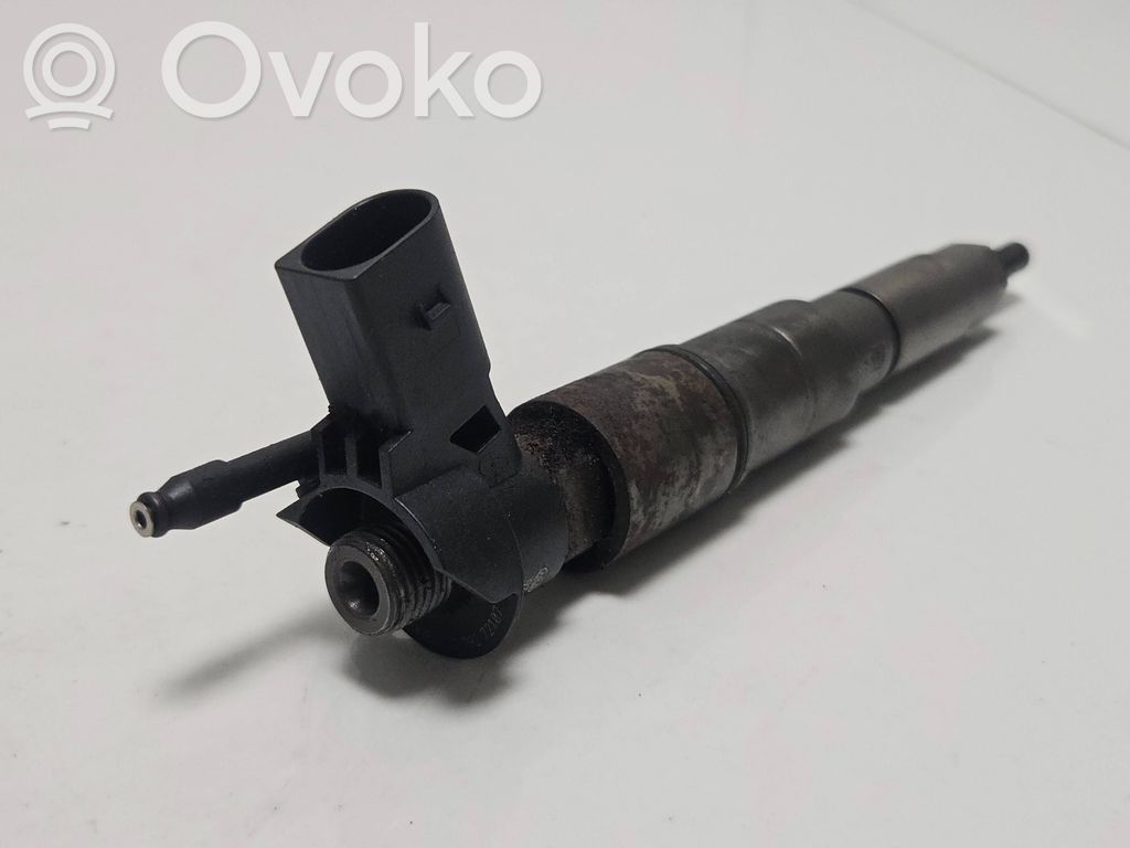 Fuel injector   7792721,070726,77927210