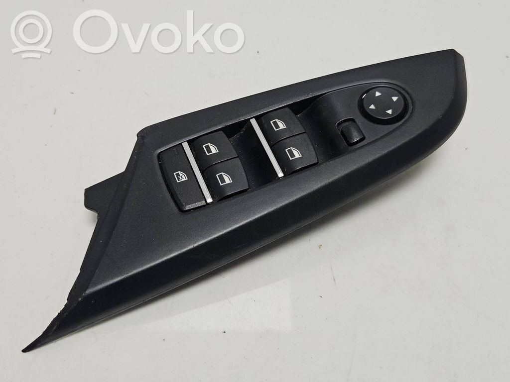 BMW X3 F25 Interruttore di controllo dell’alzacristalli elettrico 
