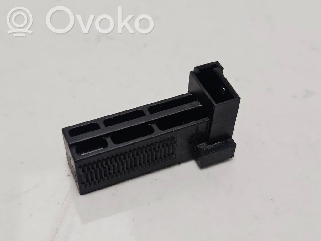 Brake pedal sensor switch   6967601,31468896,314688962